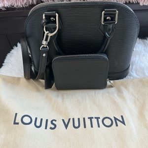 Louis Vuitton Alma BB Epi Leather